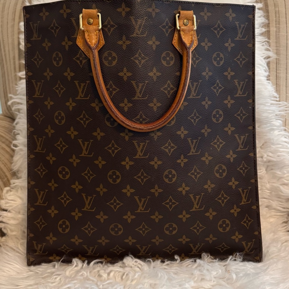 Louis Vuitton Monogram Tote Bag